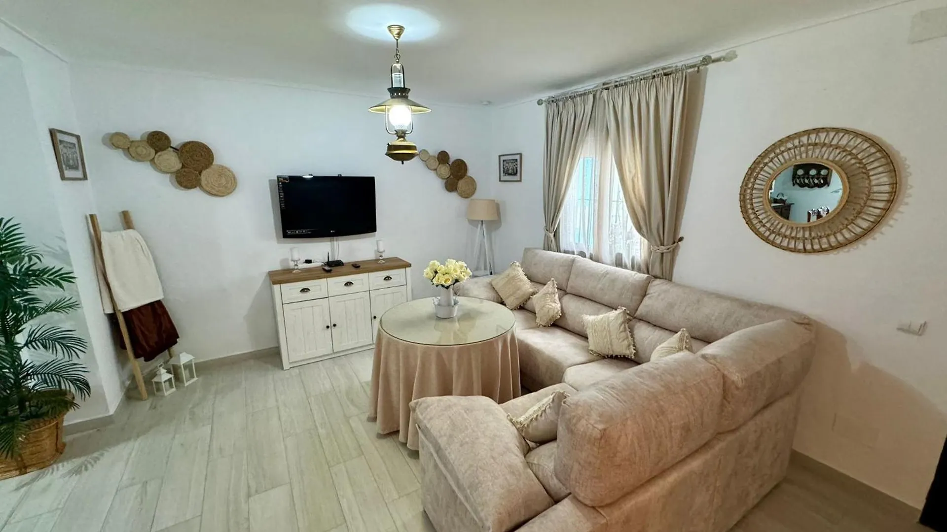 JúzcarLa Casa De Mis Padres别墅 度假居 Júzcar