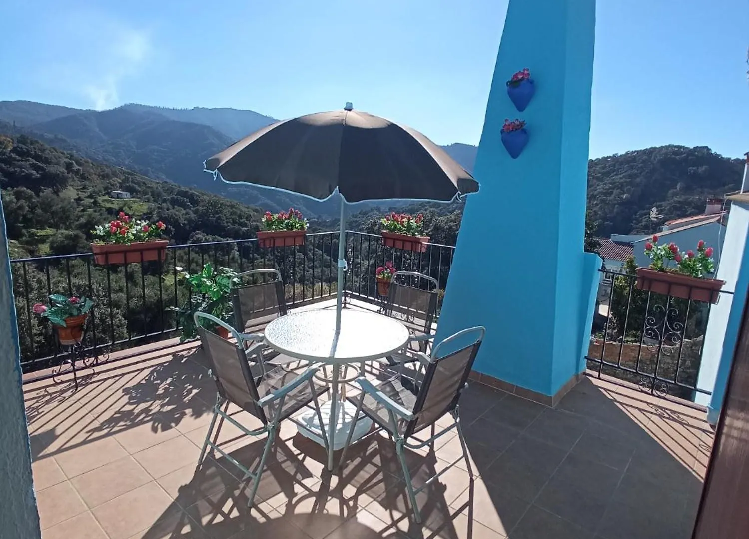 Holiday home La Casa De Mis Padres Villa Juzcar Spain