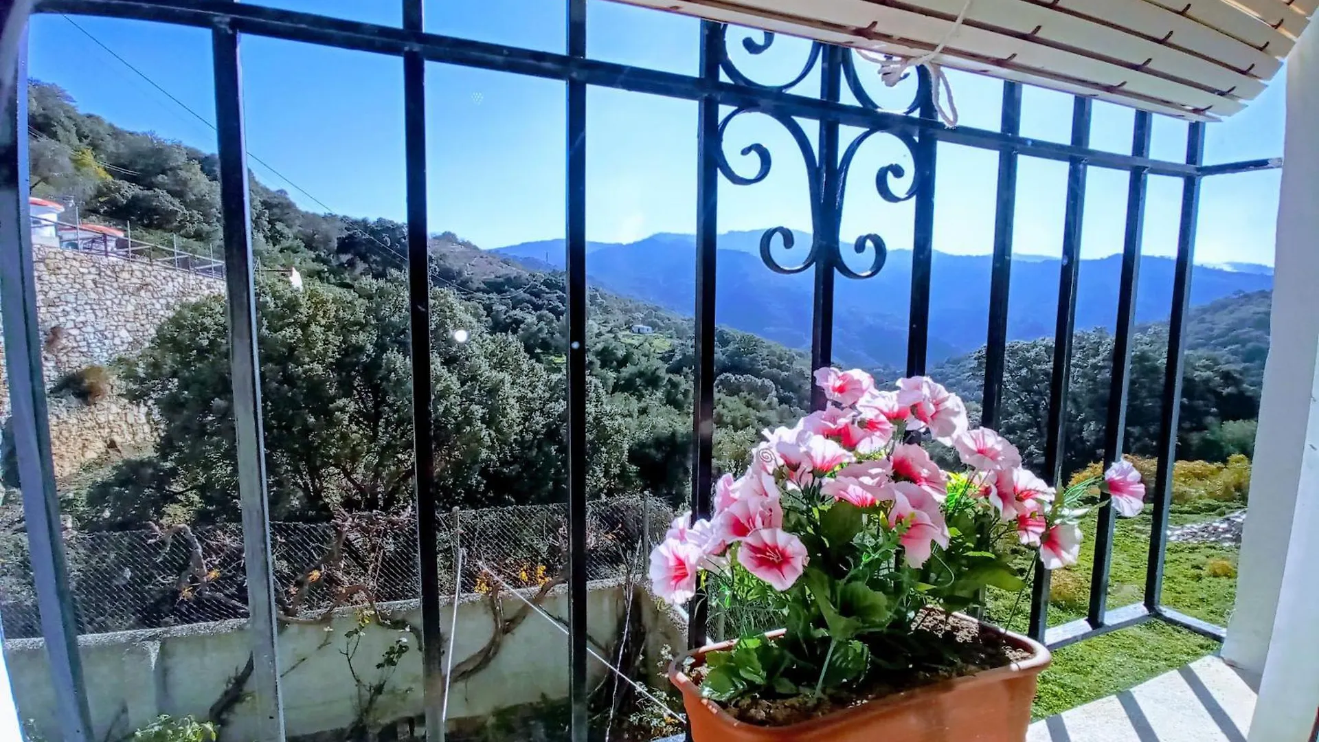 La Casa De Mis Padres Βίλα Júzcar 0*,